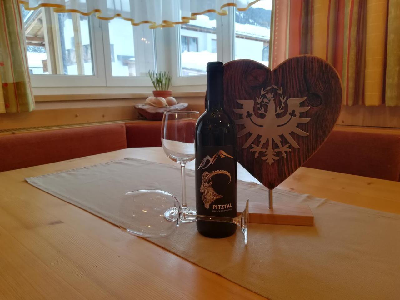 Alpina Appartement Sankt Leonhard im Pitztal Eksteriør bilde