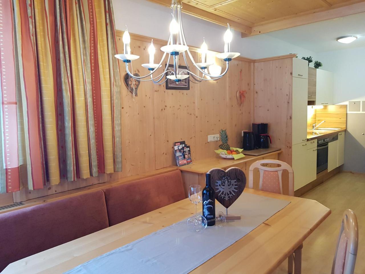 Alpina Appartement Sankt Leonhard im Pitztal Eksteriør bilde